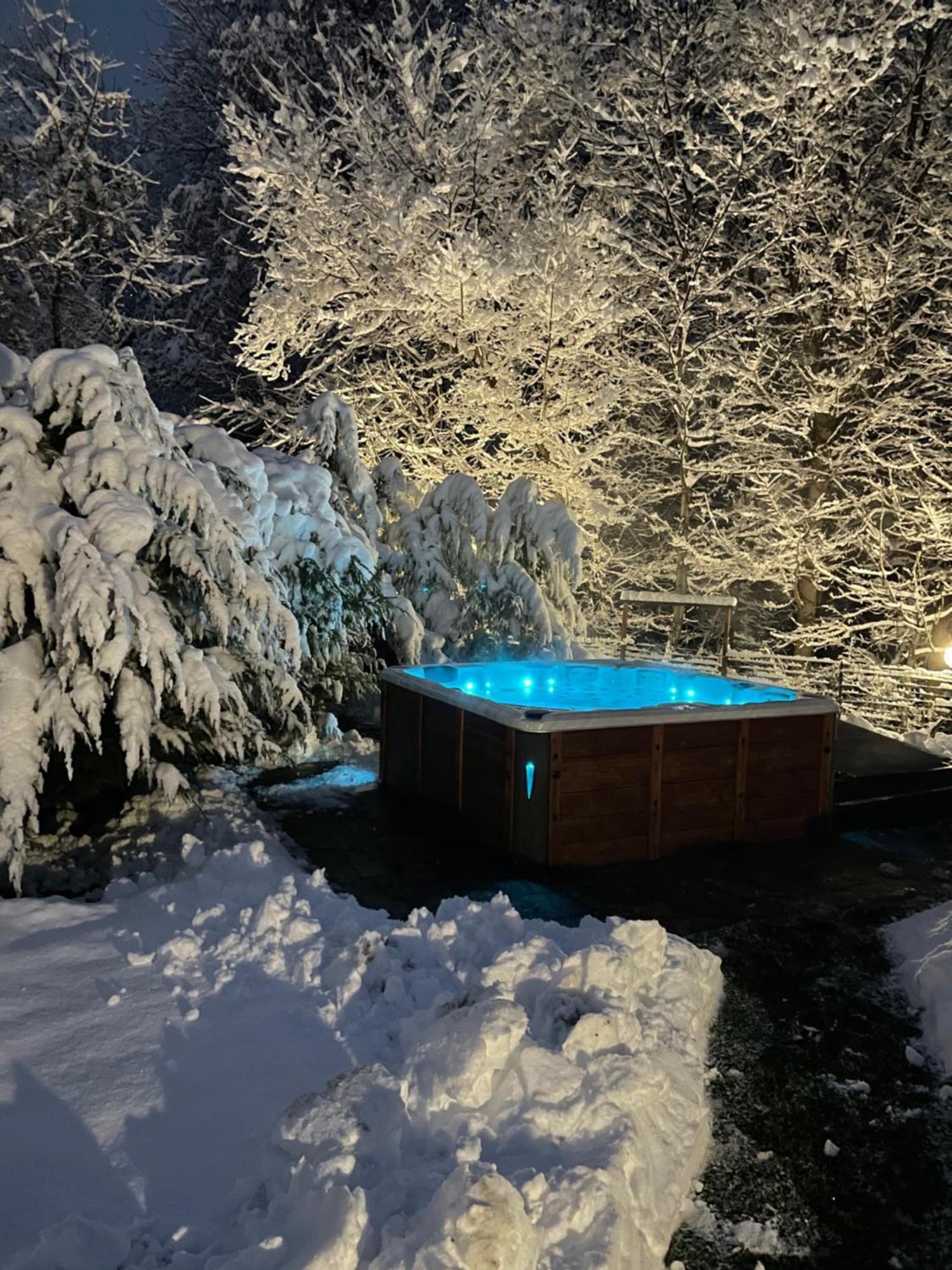 L'Intimita Apartment Aosta Luaran gambar