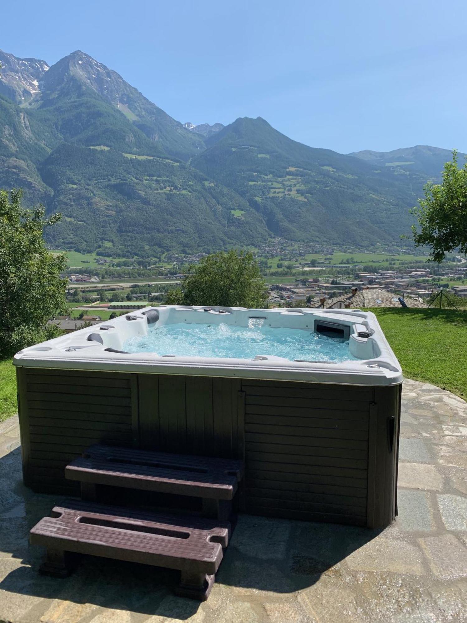 L'Intimita Apartment Aosta Luaran gambar